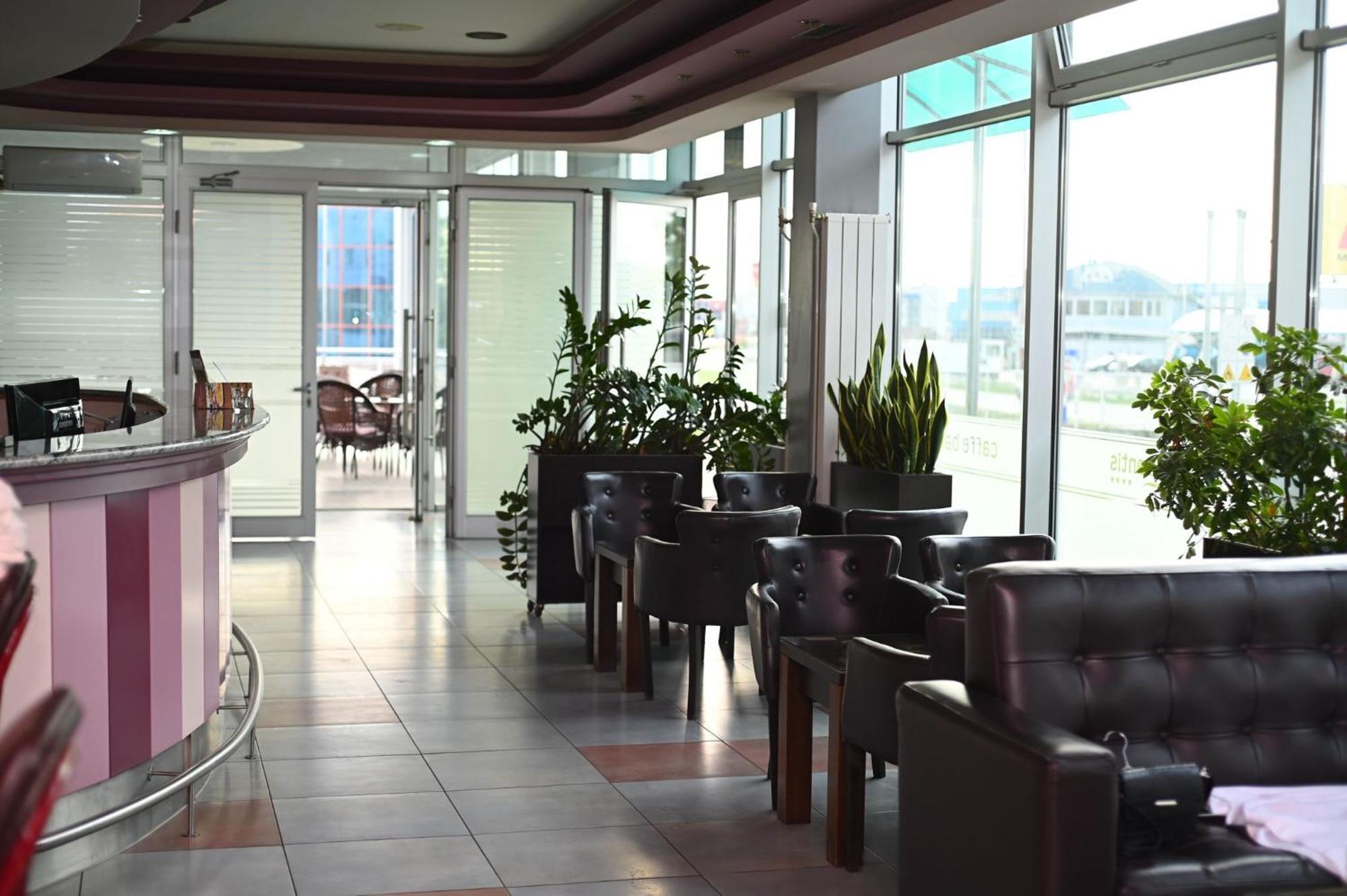 Motel Atlantis Prijedor Bagian luar foto