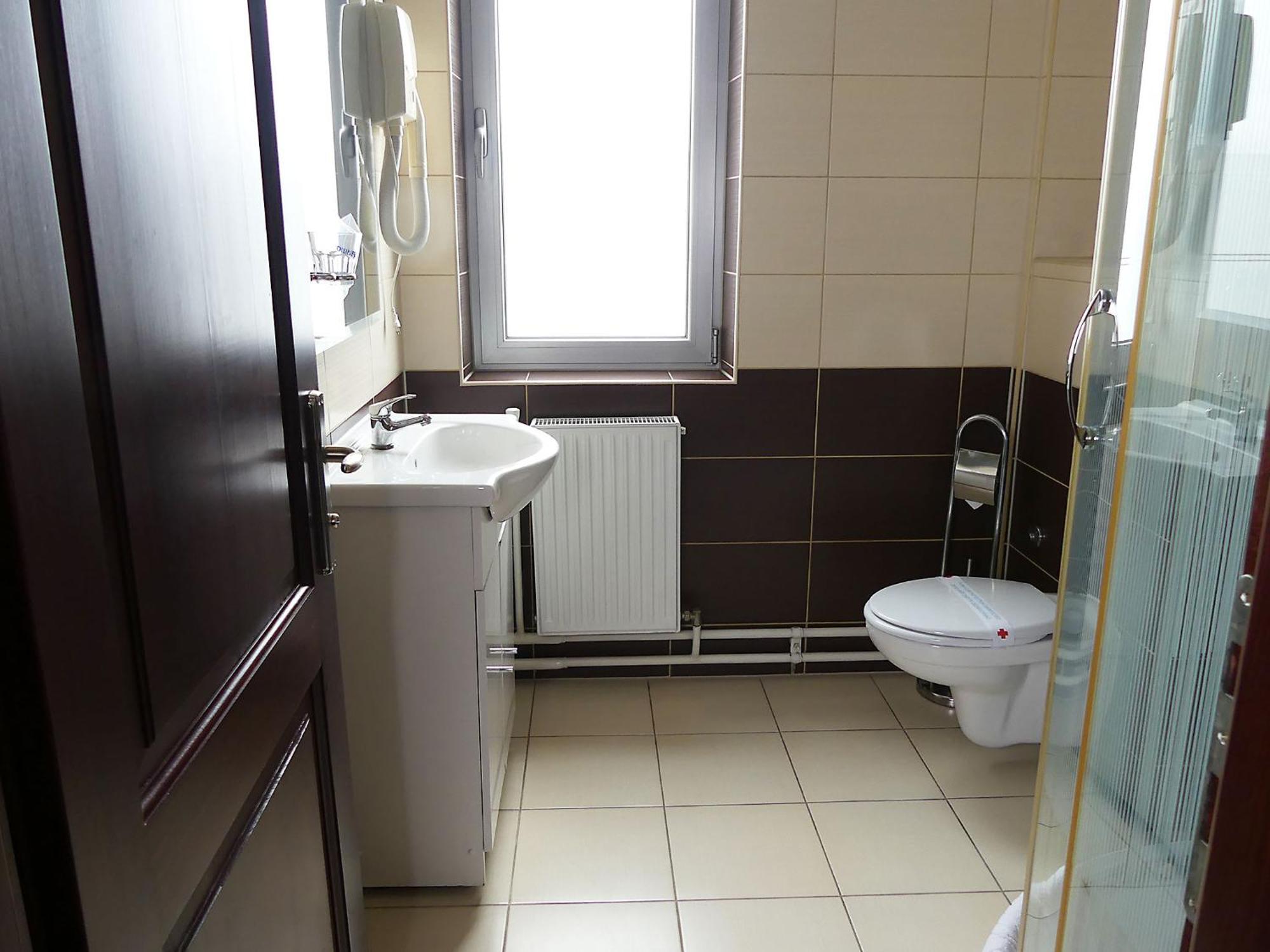 Motel Atlantis Prijedor Bagian luar foto