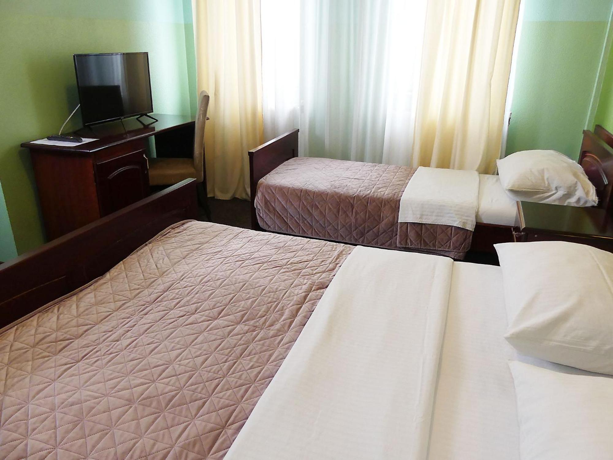 Motel Atlantis Prijedor Bagian luar foto