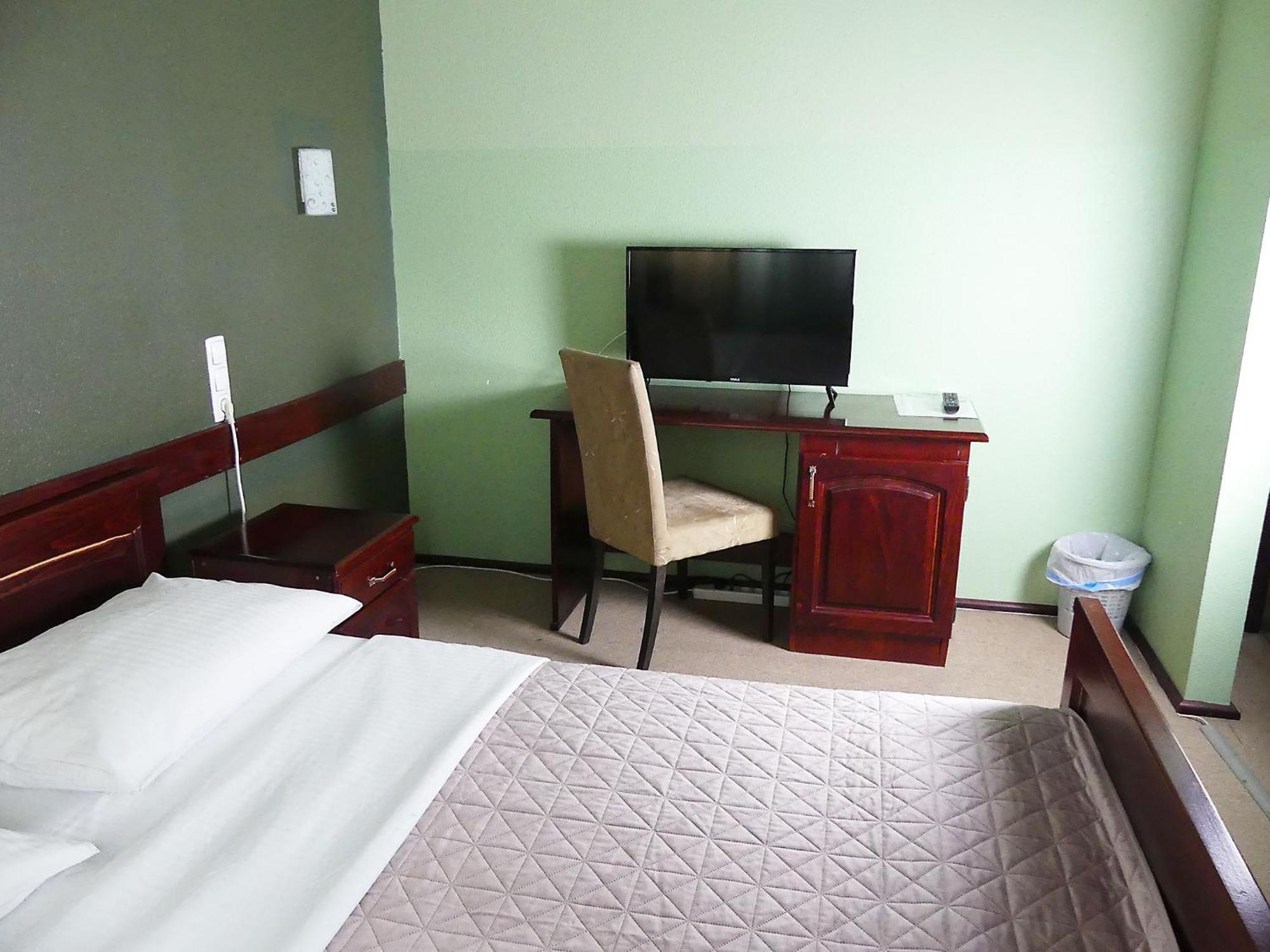 Motel Atlantis Prijedor Bagian luar foto